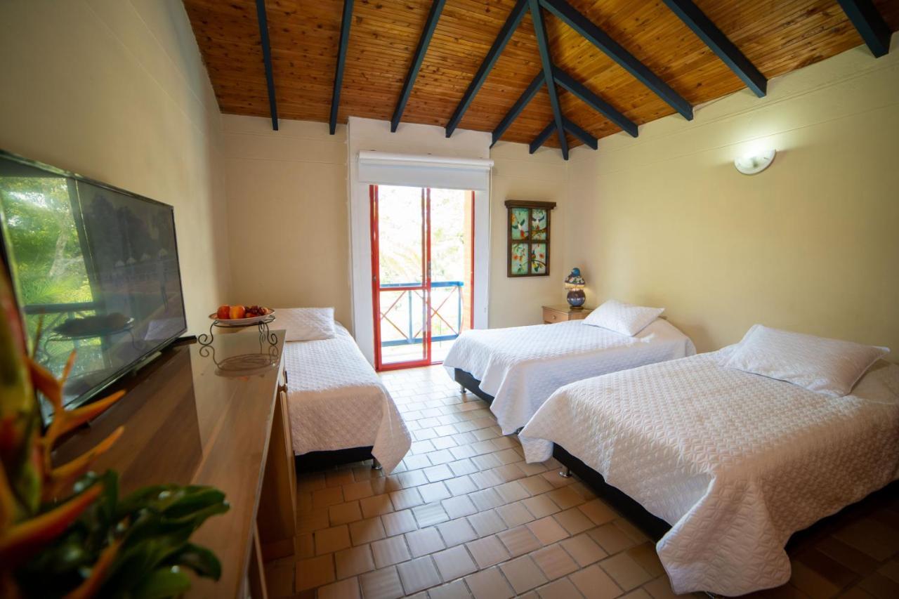 Hotel Barranqueros Soleden El Socorro 外观 照片