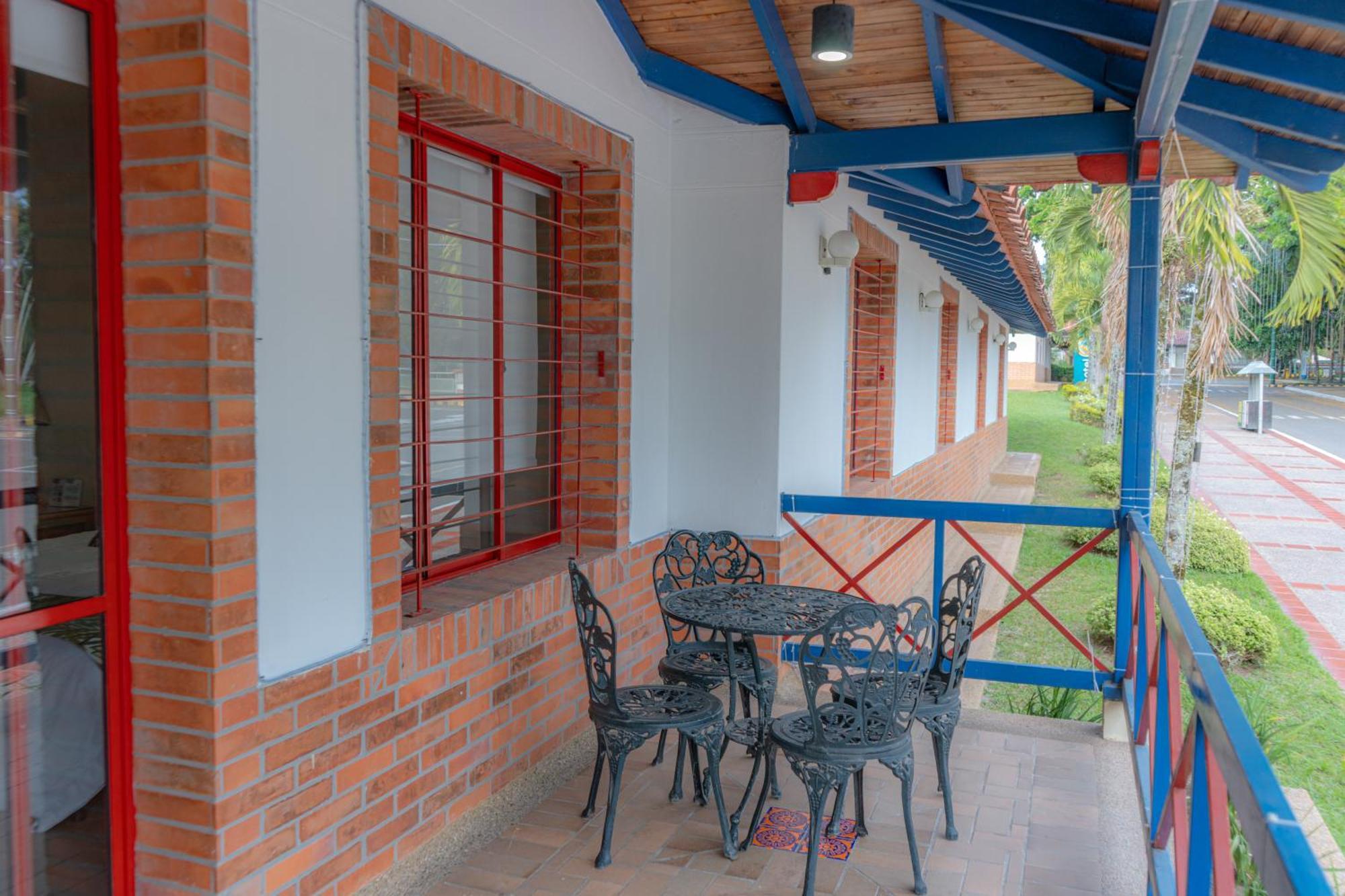 Hotel Barranqueros Soleden El Socorro 外观 照片